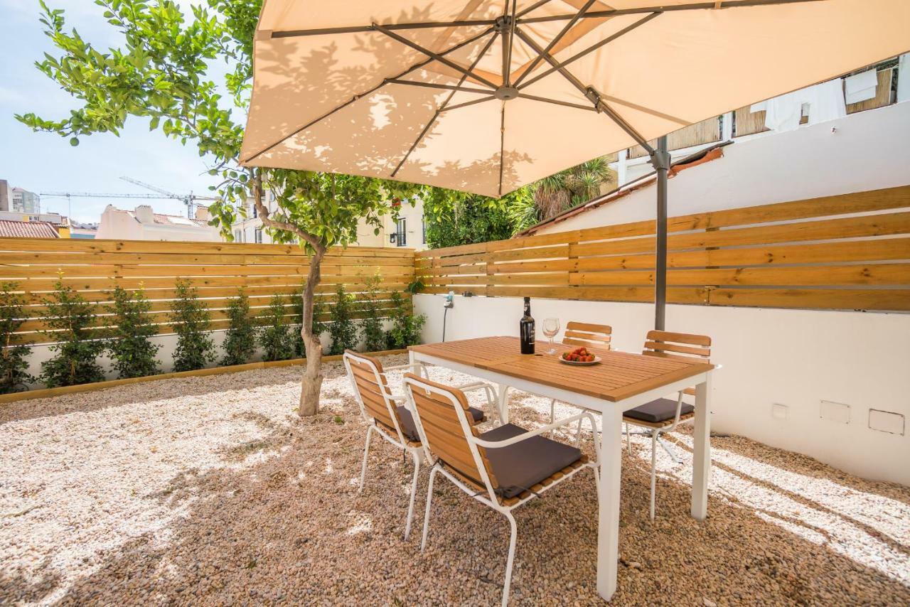Lemon Tree Garden 3Bedroom Apartment Lisboa Extérieur photo